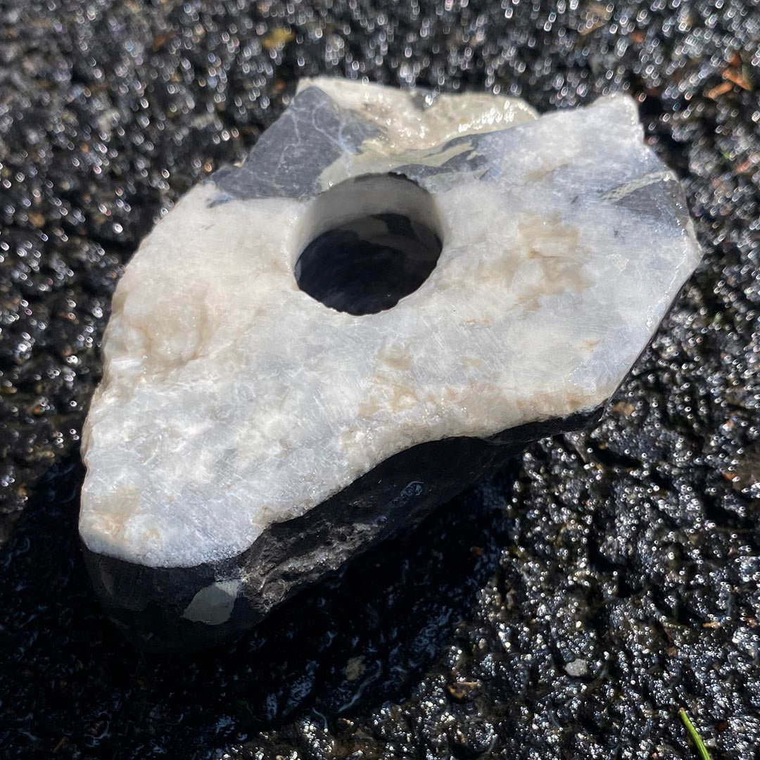 BURNT TOAST & SLICED QUARTZ